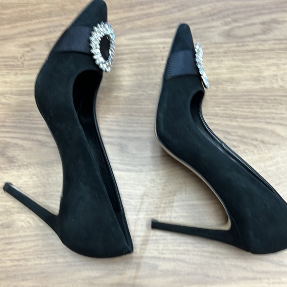 Michael Kors Rhinestone Pump - Picture 5 of 15